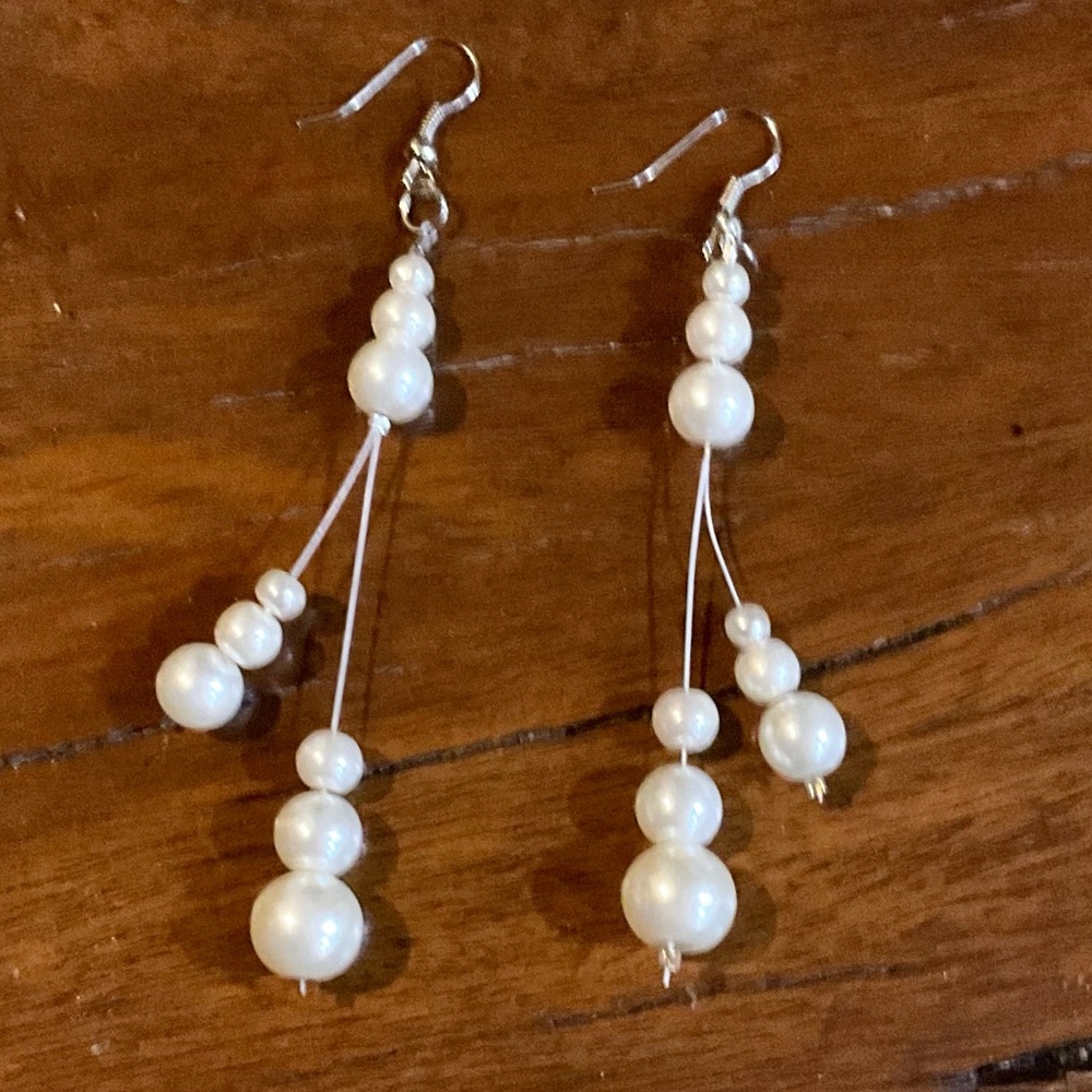 Apostle Creations Dangling Pearl Earrings
